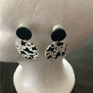 Monochrome Dangle Earrings